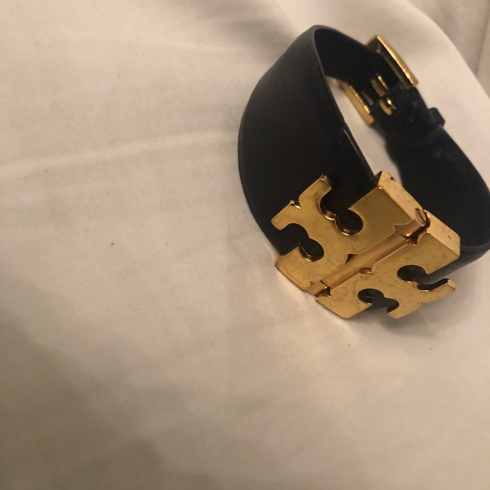 Tory burch bracelet